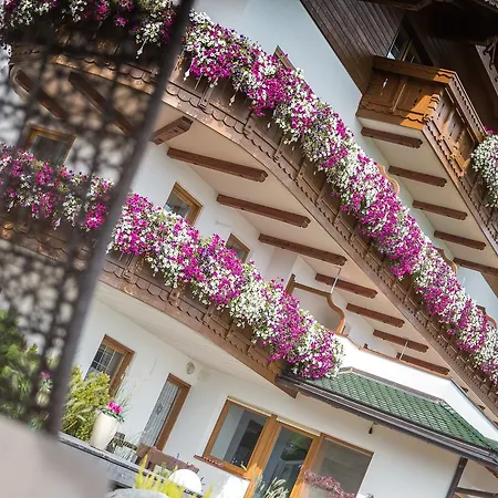 Hotel Schoenblick